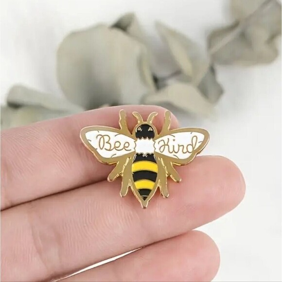Bee kind honey bee alloy gold insect pin - Picture 2 of 6